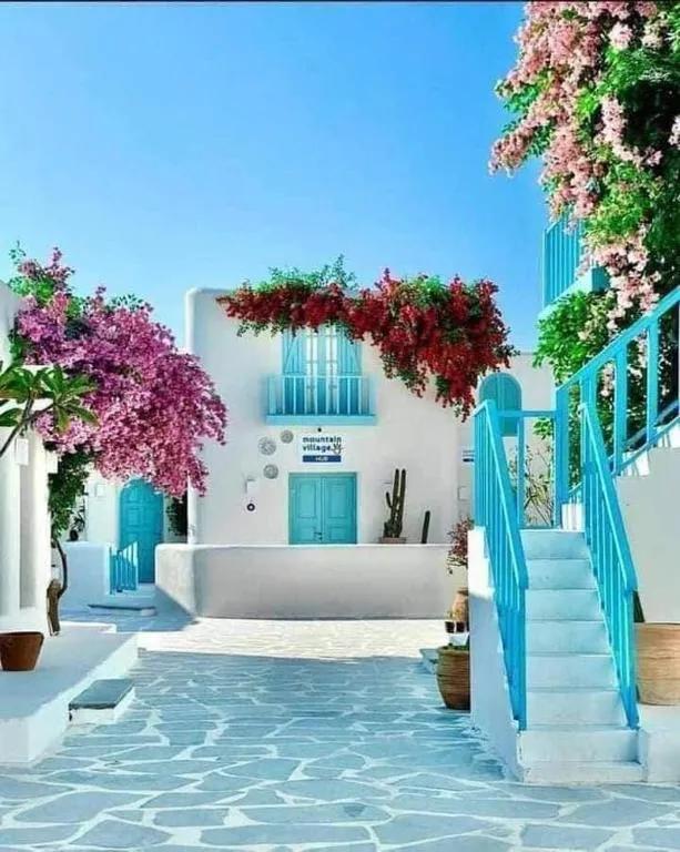 Luxury Greek Twin Villa | Pool View | Private Garden | Steps to Lagoon | Ras El 36