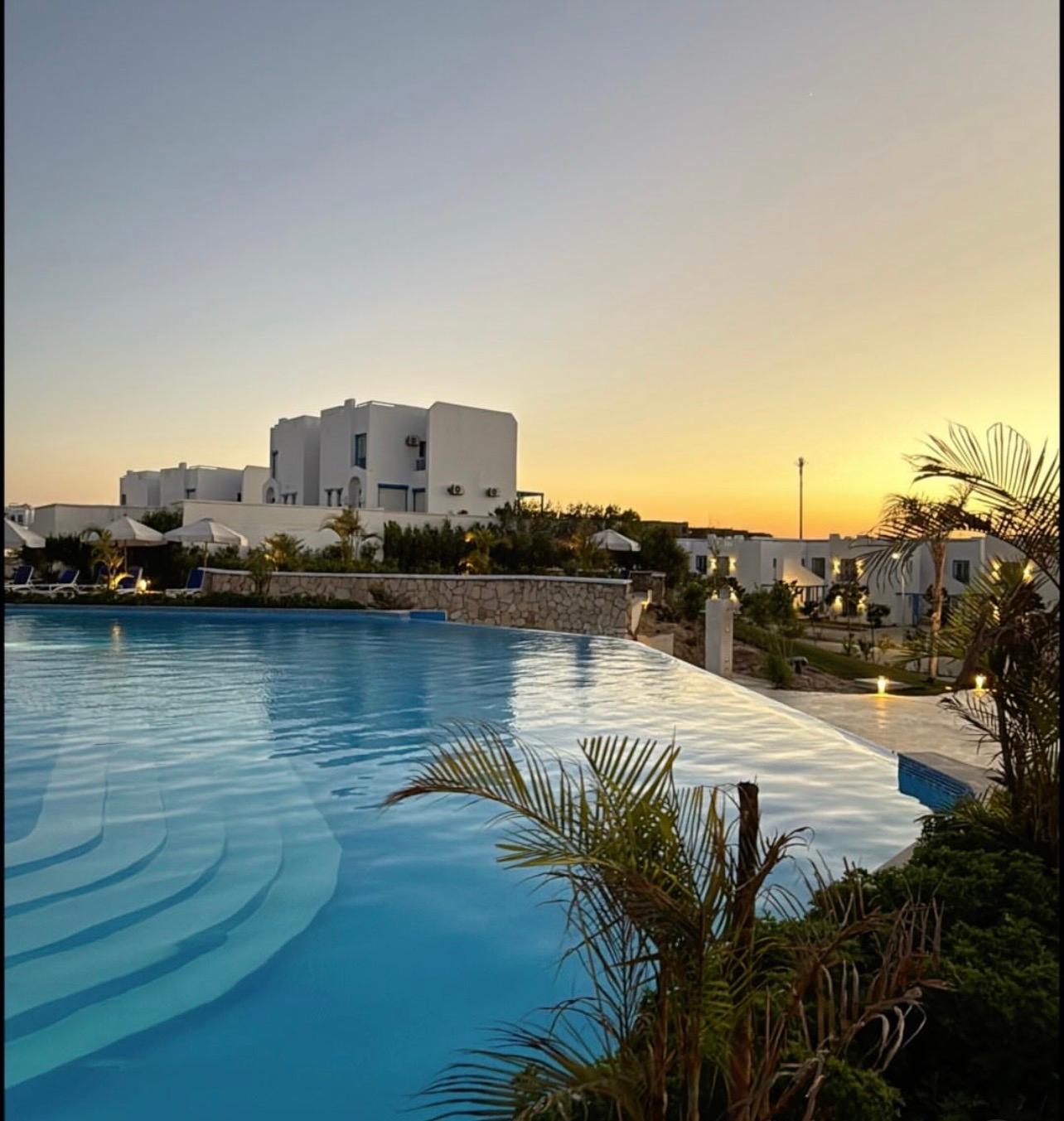 Luxury Greek Twin Villa | Pool View | Private Garden | Steps to Lagoon | Ras El 45