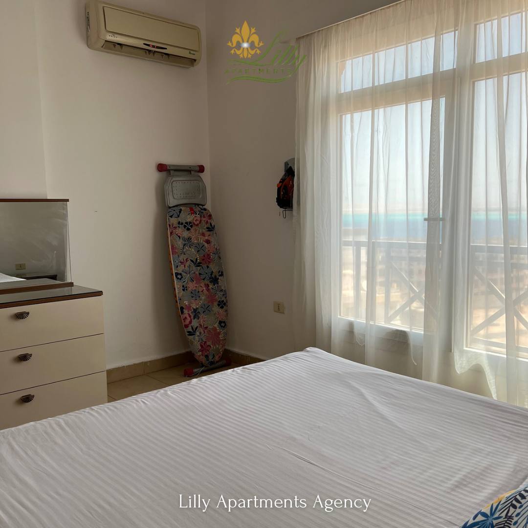 One Bedroom Apartment with Sea View