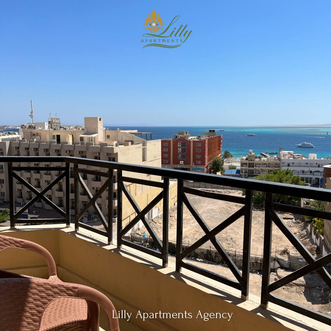 Panoramic 2 Bedroom Apartment with Sea View