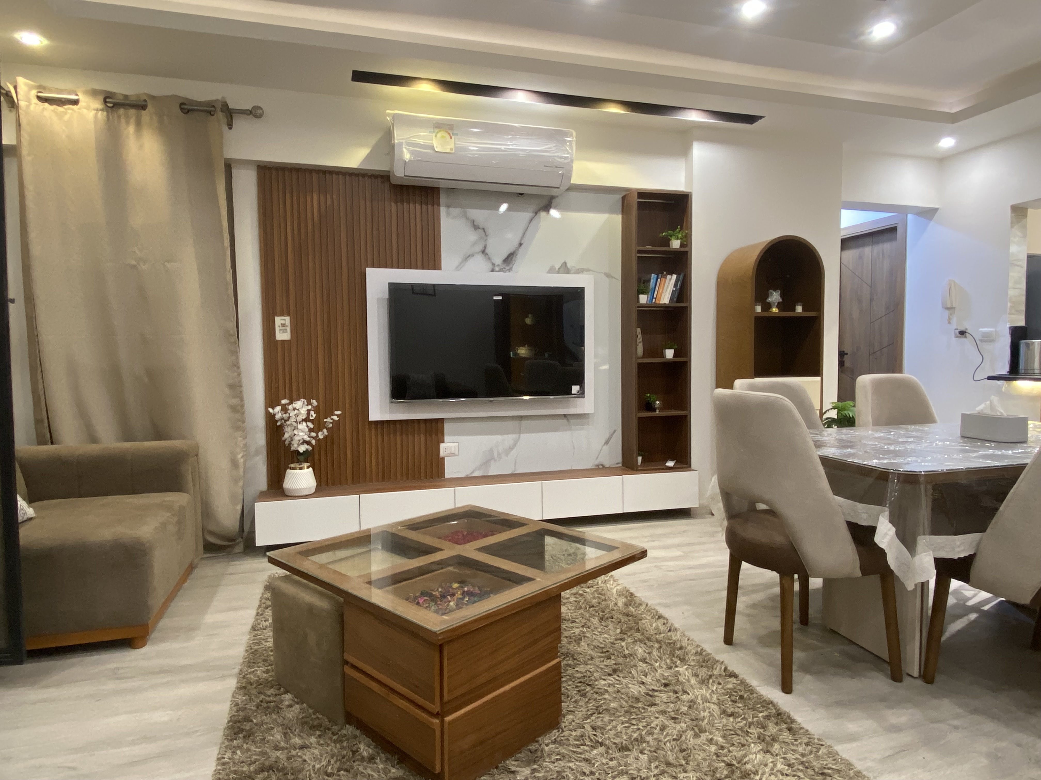 Luxury hotel apartment Elrehab city