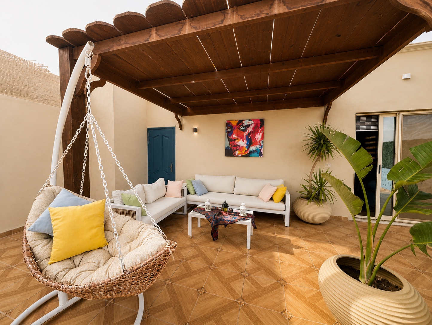 Artistic Rooftop Appartment at the best location in Shaikh zayed