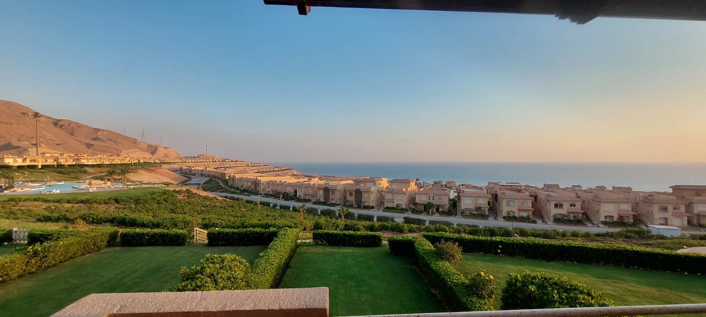 Sea View Villa | Private Garden | Pool 2 Mins Away | From The Owner