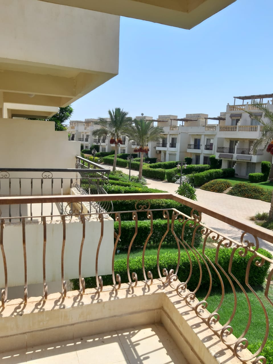2-Bedroom Chalet with Pool and Sea View, Bellagio, Sokhna