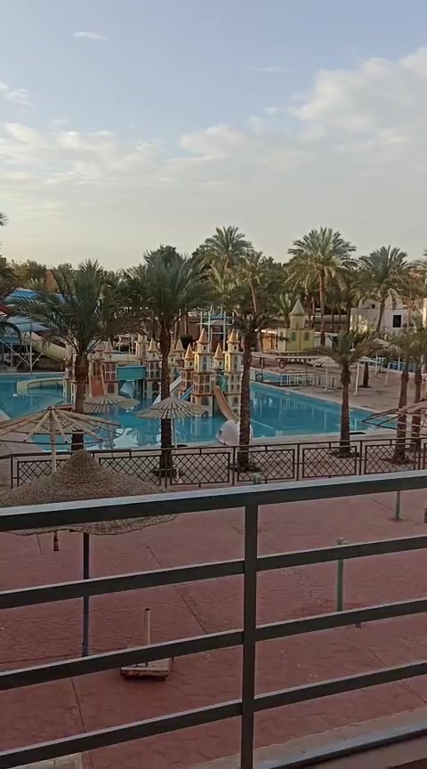 Chalet with Pool and Kids' Aqua Area, Mirage Bay